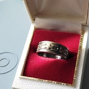 Silver Men's Ring